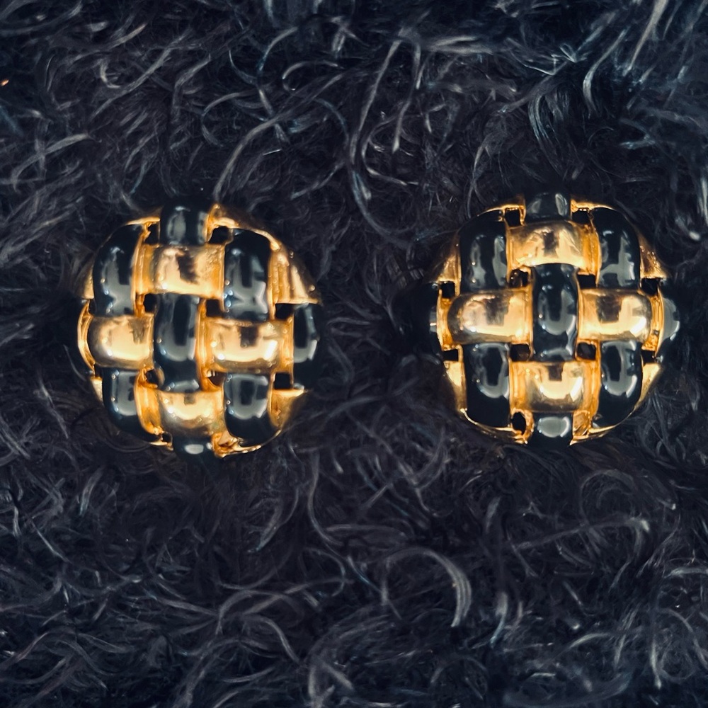 Vintage (80’s) “Reflexions” Chic Black & Gold Woven Metal Clip-On Earrings